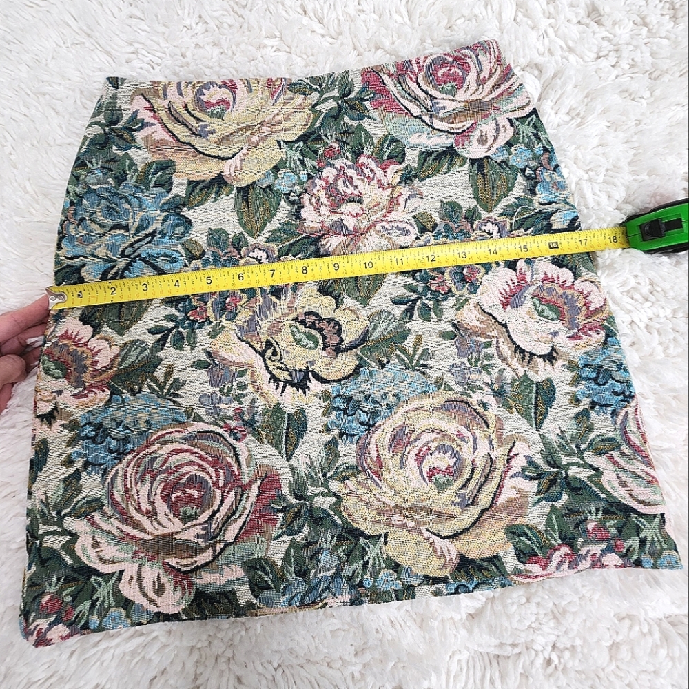 & Other Stories Floral Jacquard Mini Skirt - Picture 10 of 10